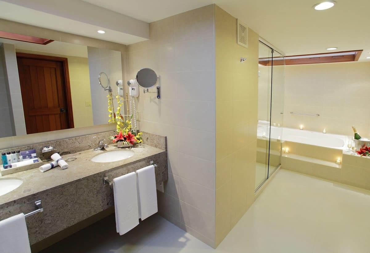 Junior Suite King Vista al Lago ESTELAR Paipa Hotel & Centro de Convenciones Colombia - Paipa Junior Suite King Vista al Lago ESTELAR Paipa Hotel & Centro de Convenciones Colombia - Paipa