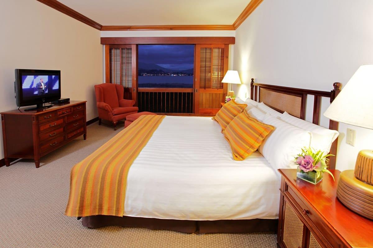 Junior Suite King Vista al Lago ESTELAR Paipa Hotel & Centro de Convenciones Colombia - Paipa Junior Suite King Vista al Lago ESTELAR Paipa Hotel & Centro de Convenciones Colombia - Paipa